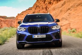 2022-bmw-x5-m-front-view-driving-carbuzz-633215