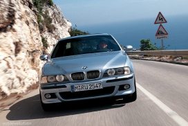 BMWM5-E39--1127_14