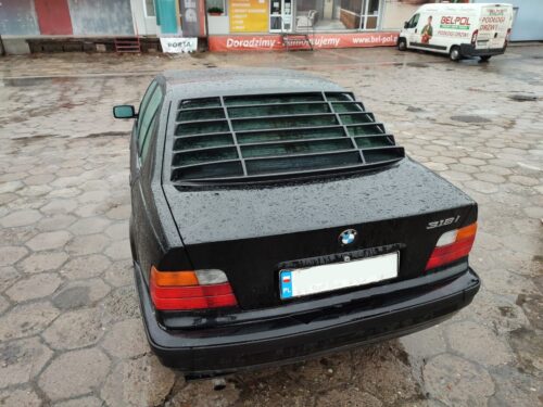 BMW E36 Sedan Louver