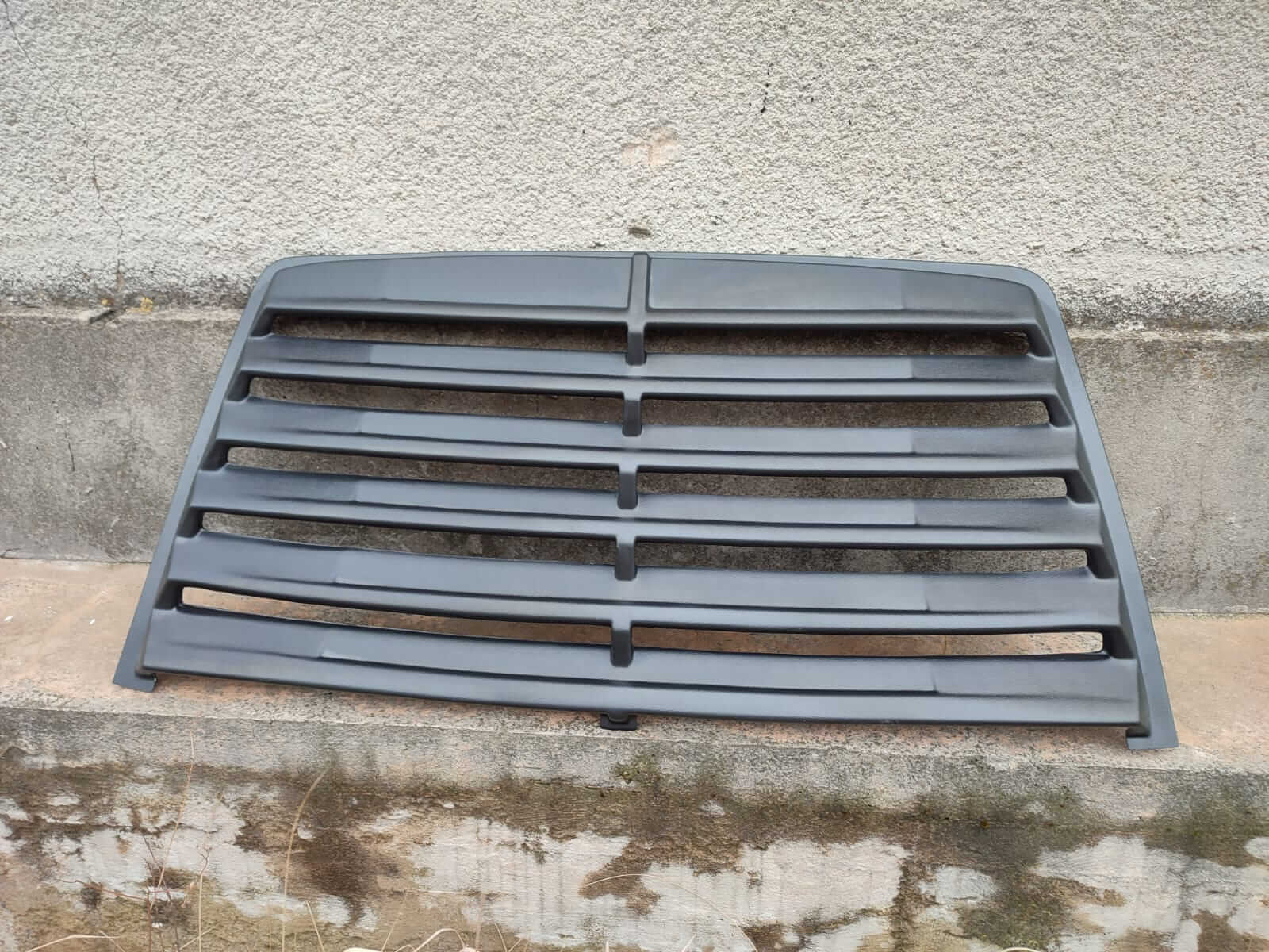 BMW E30 Touring Rear Window Louver