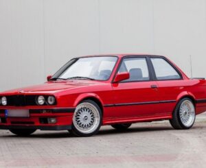 BMW E30 IS Side Skirts (ABS Plastic)