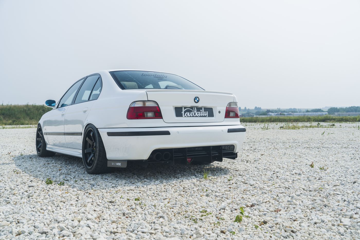 BMW E39 Rear Bumper Diffuser - Fancywide